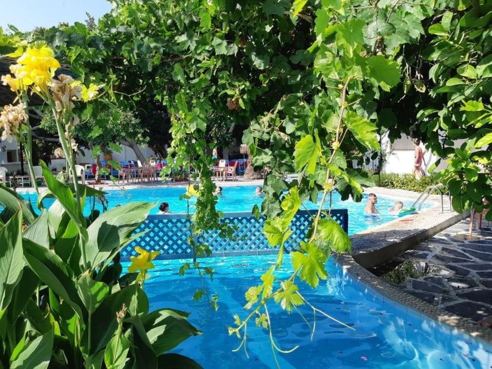 Oasis Hotel Bungalows Rhodes Afantou Exterior foto